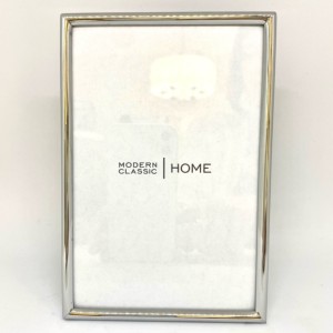 Ramka na zdjęcie metalowa srebrna Fine Frame 10x15