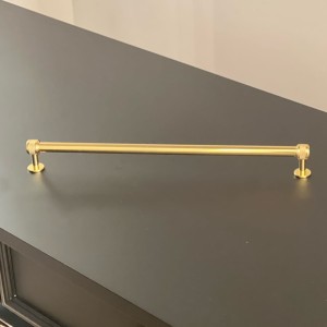 Uchwyt reling meblowy złoty mosiądz polerowany  Modern Glamour 320 mm 