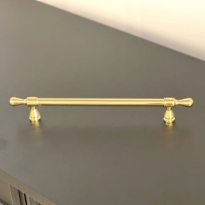 Uchwyt reling meblowy złoty mosiądz polerowany Modern Bow 224 mm 