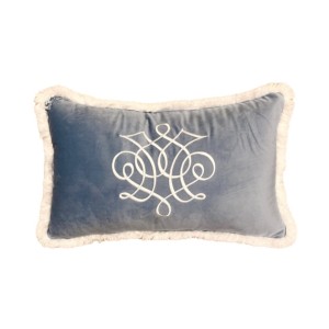 Poduszka welurowa błękitna haft biały Emroidery Wybierz rozmiar  