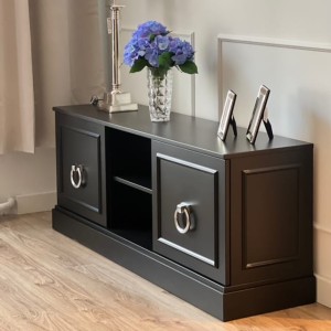 Szafka RTV drewniana czarna  Vouge 