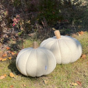 Poduszka dekoracyjna kremowa dynia h40cm 