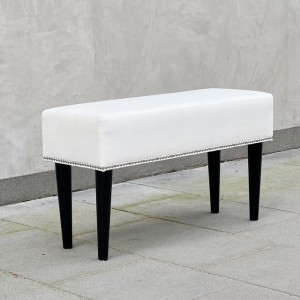 Ławeczka tapicerowana nowoczesna z nitami Lord