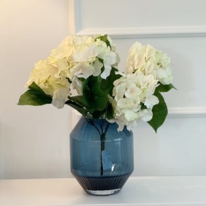 Bukiet sztucznych kremowo zielonych hortensji h46cm