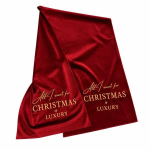 Bieżnik welurowy czerwony  haft złoty  All I Wants for christmas 