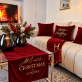 Bieżnik welurowy czerwony haft złoty All I Wants for christmas